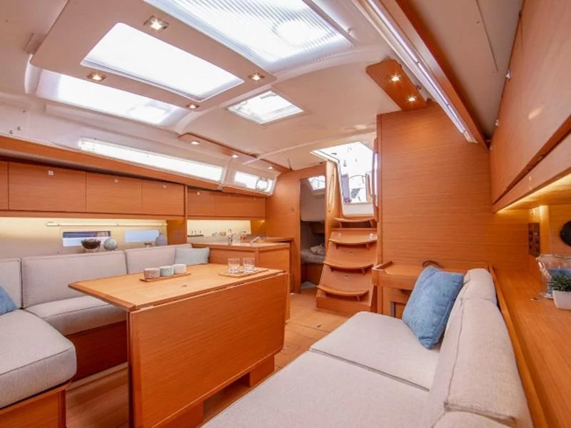 Dufour 390 (Joy 5) Interior image - 8