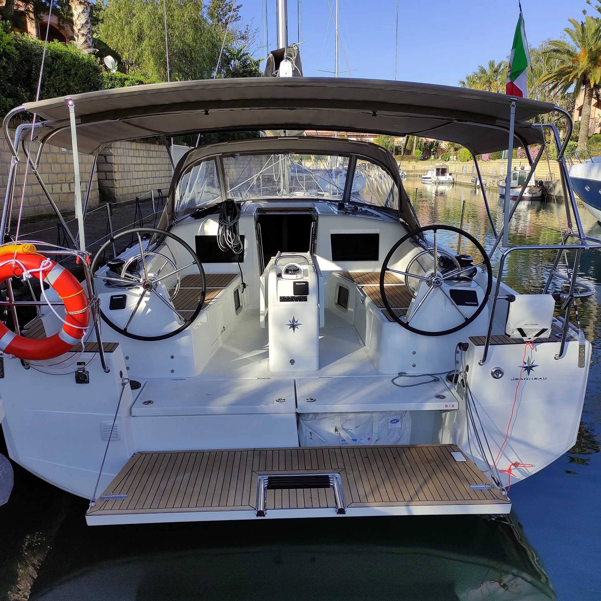 Sun Odyssey 410 (Camilleri)  - 2