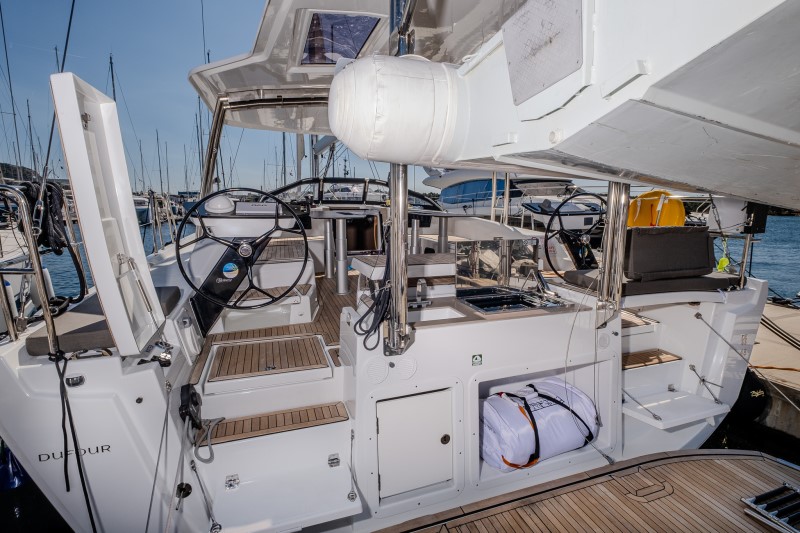 Dufour 48 — photo 30