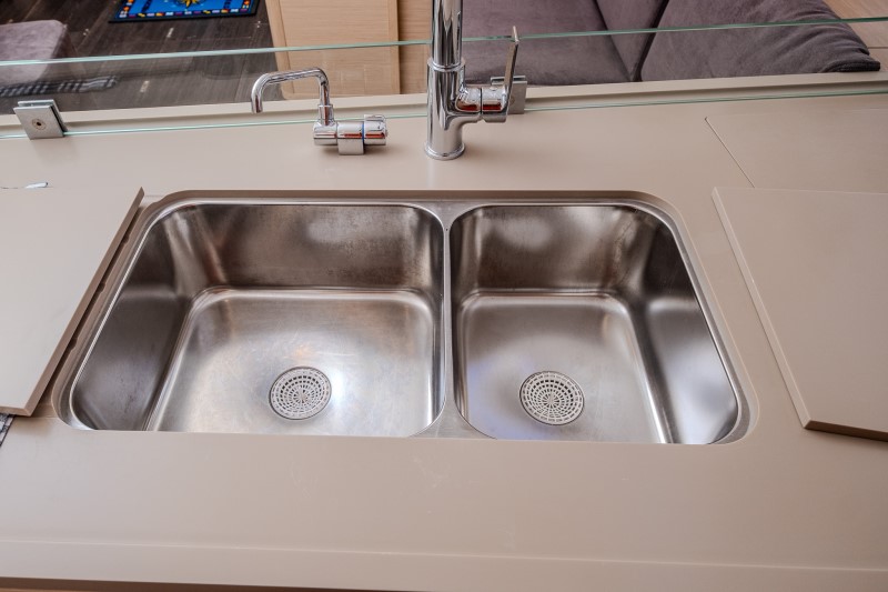 Dufour 48 — photo 24