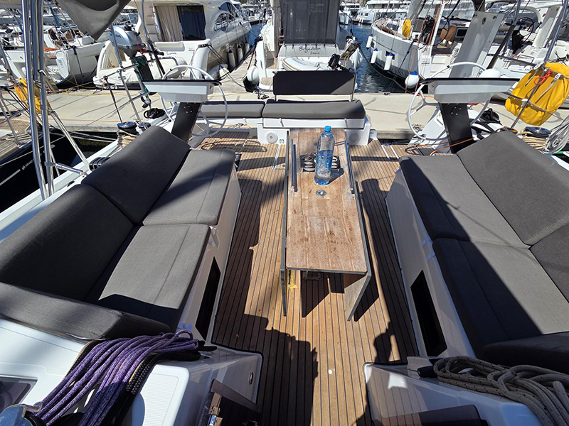 Dufour 470 GL — photo 11