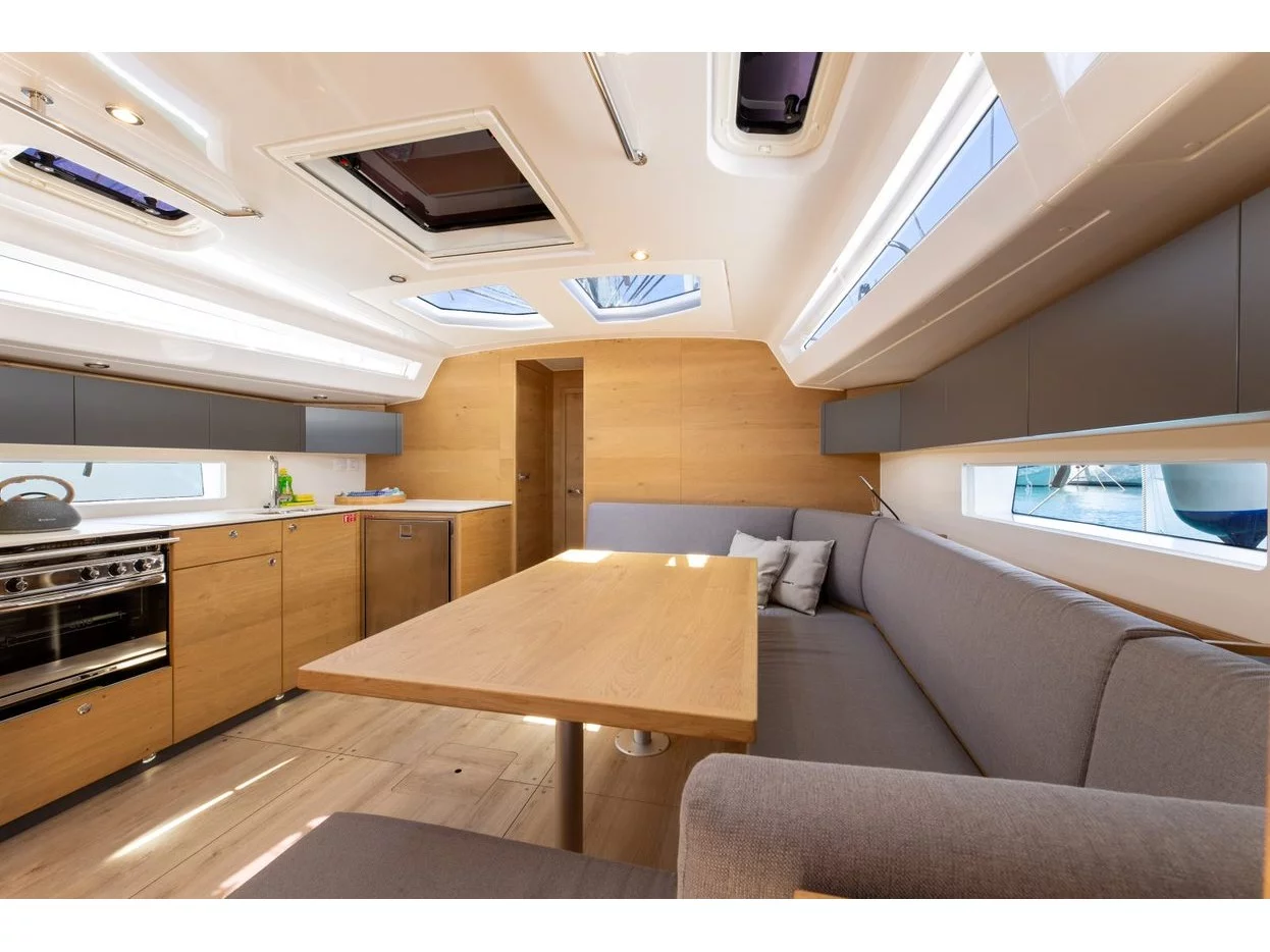 Elan Impression 45 (SEABEE ALPHA) Interior image - 13