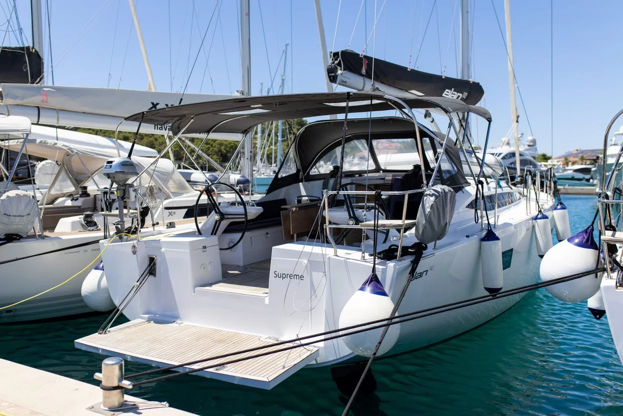 Elan Impression 45 (SEABEE ALPHA)  - 9