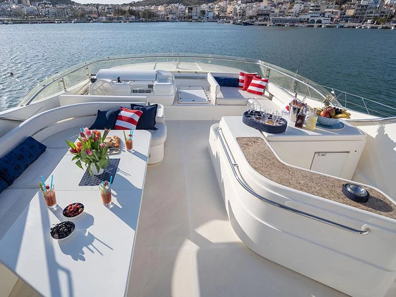 Ferretti 880 (Estia YI)  - 8
