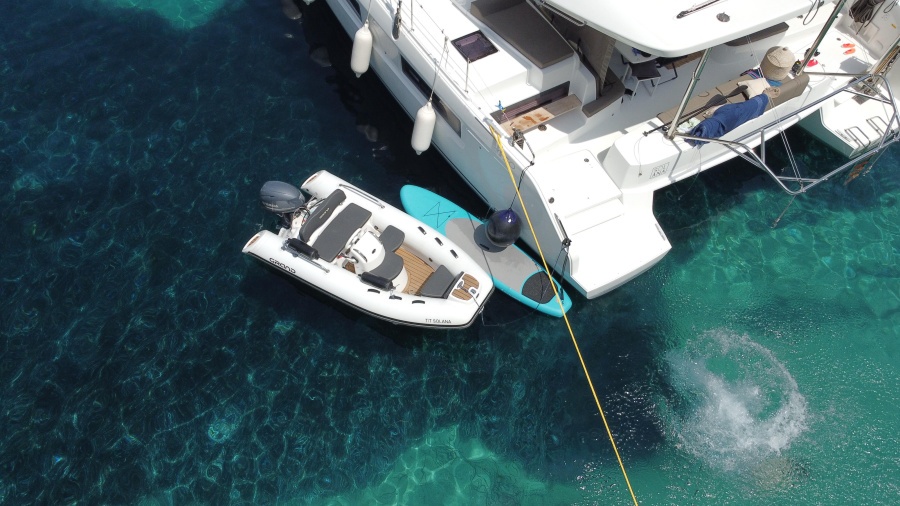 Lagoon 50 — photo 25