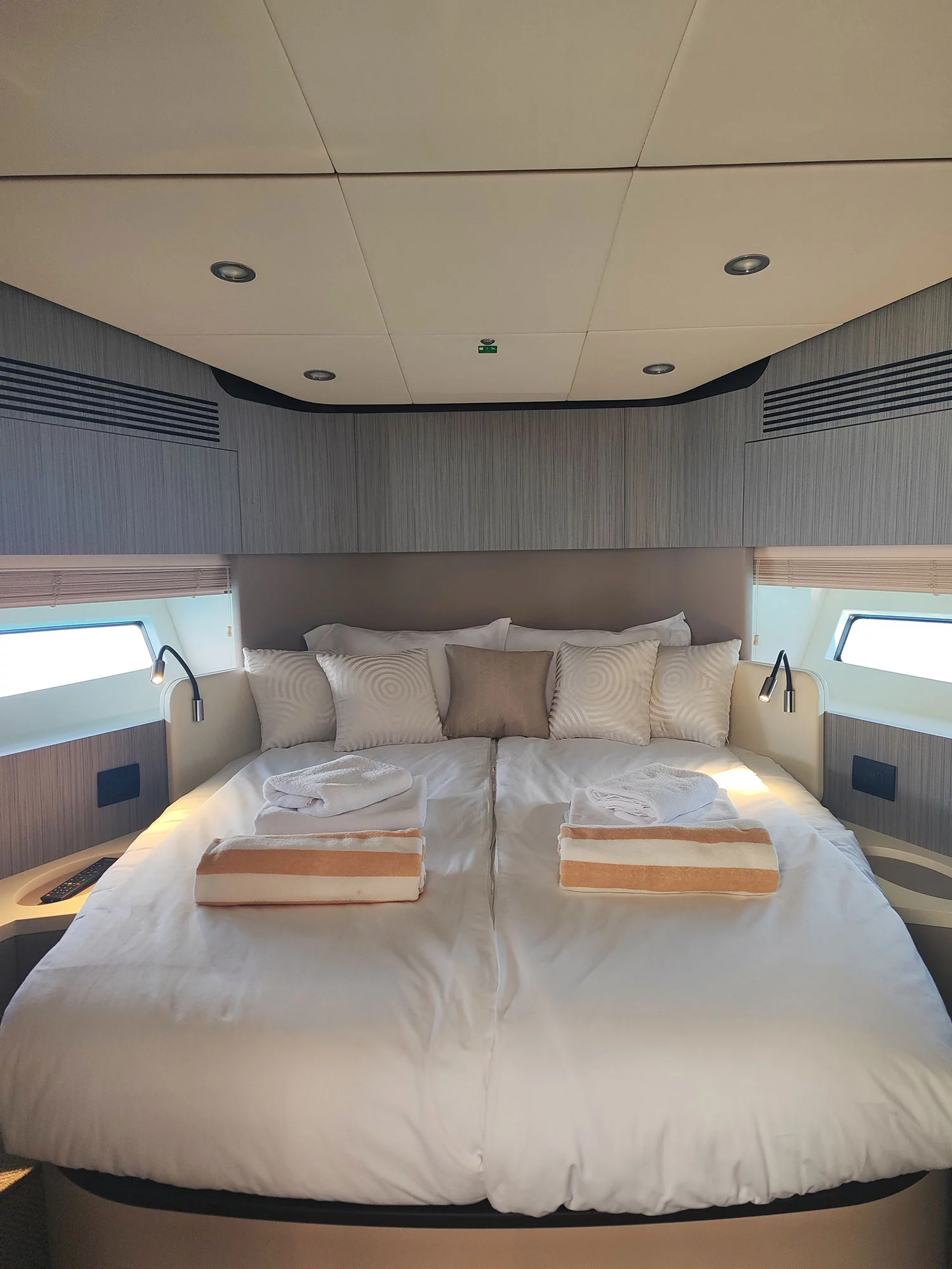 Azimut 55 Fly (BE HAPPY)  - 22