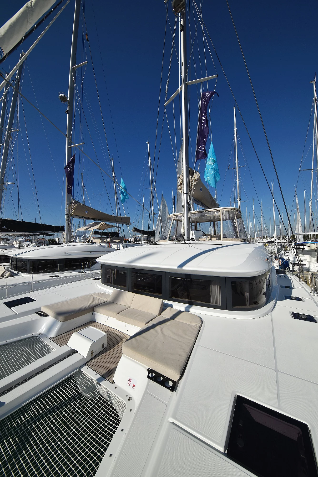 Lagoon 50 (SHADOW)  - 33