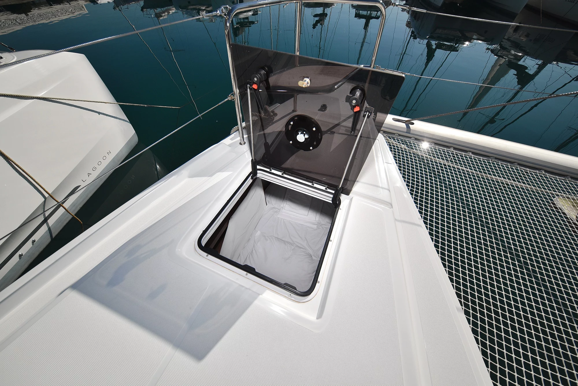 Lagoon 50 (SHADOW)  - 4