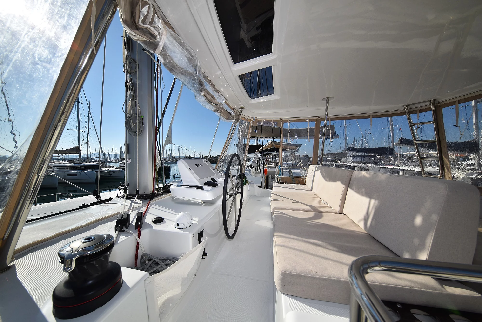 Lagoon 50 (SHADOW)  - 6