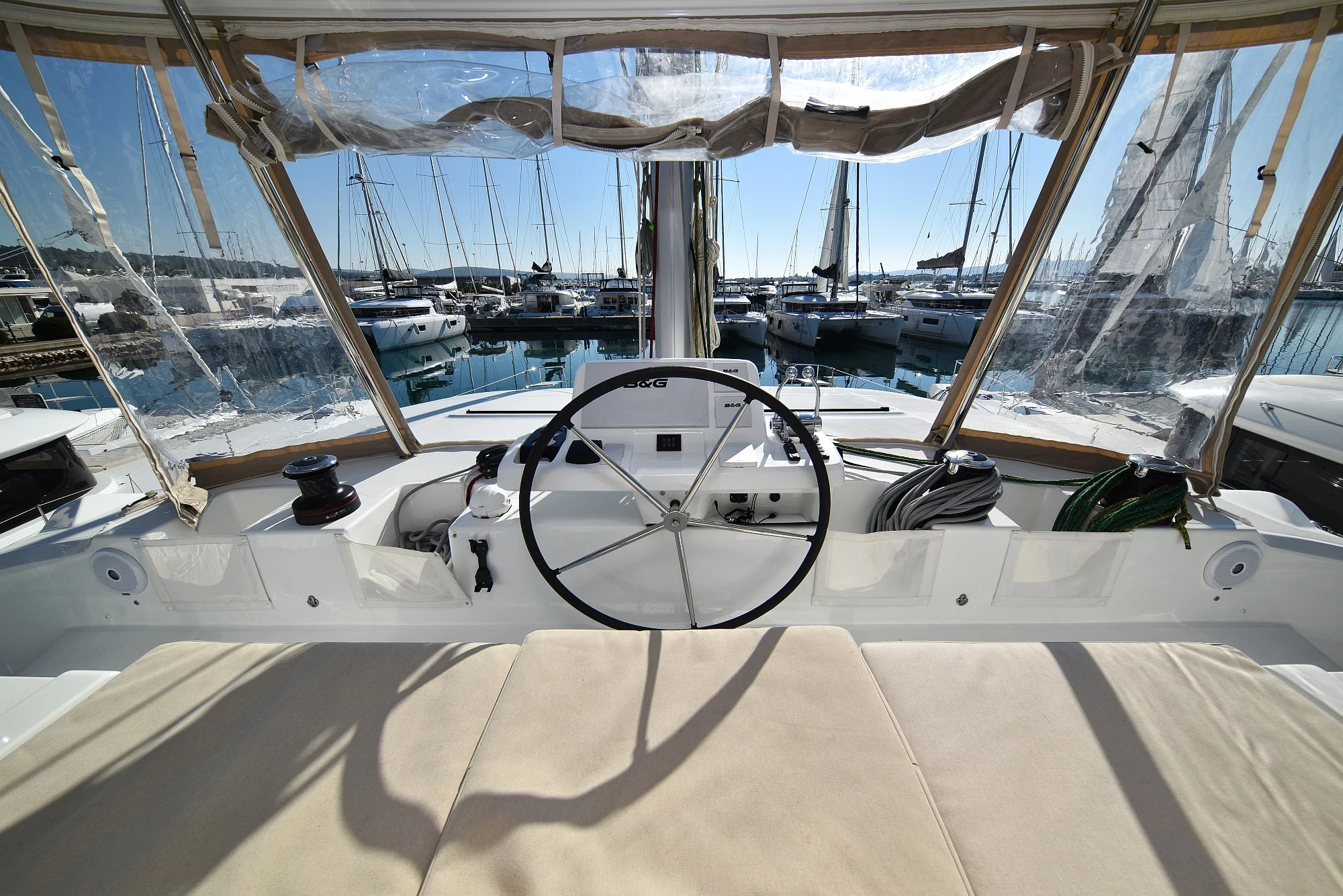 Lagoon 50 (SHADOW)  - 50