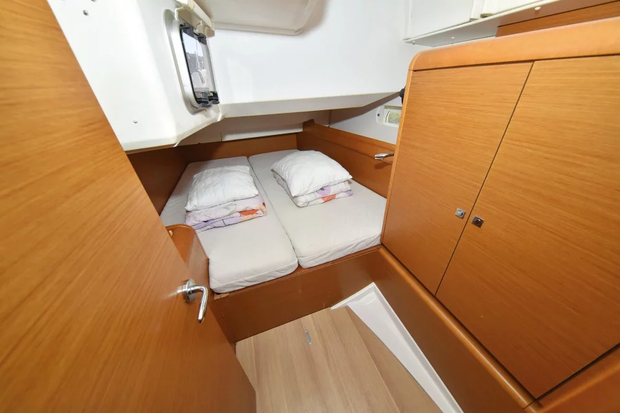 Sun Odyssey 449 (Canne Bleue)  - 21