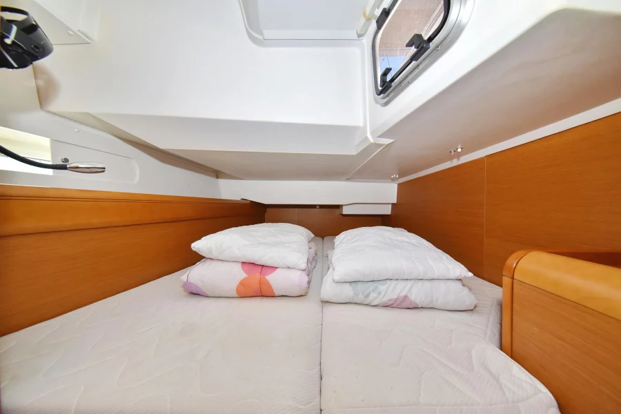 Sun Odyssey 449 (Canne Bleue)  - 71