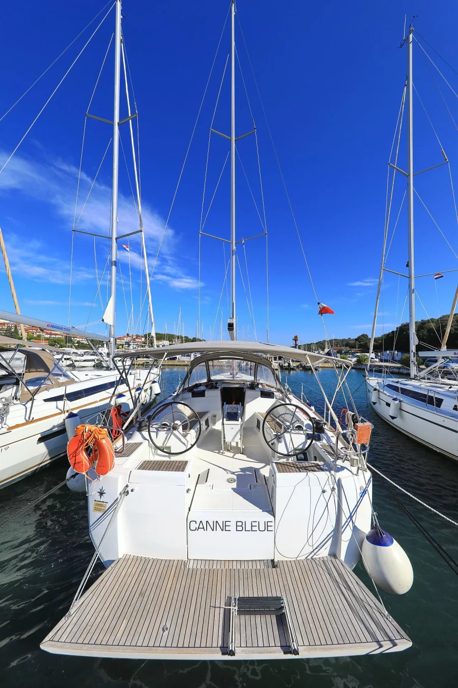 Sun Odyssey 449 (Canne Bleue)  - 34