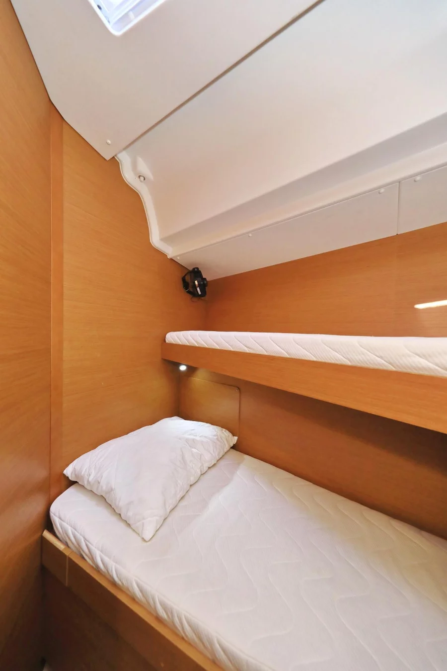 Sun Odyssey 449 (Canne Bleue)  - 95