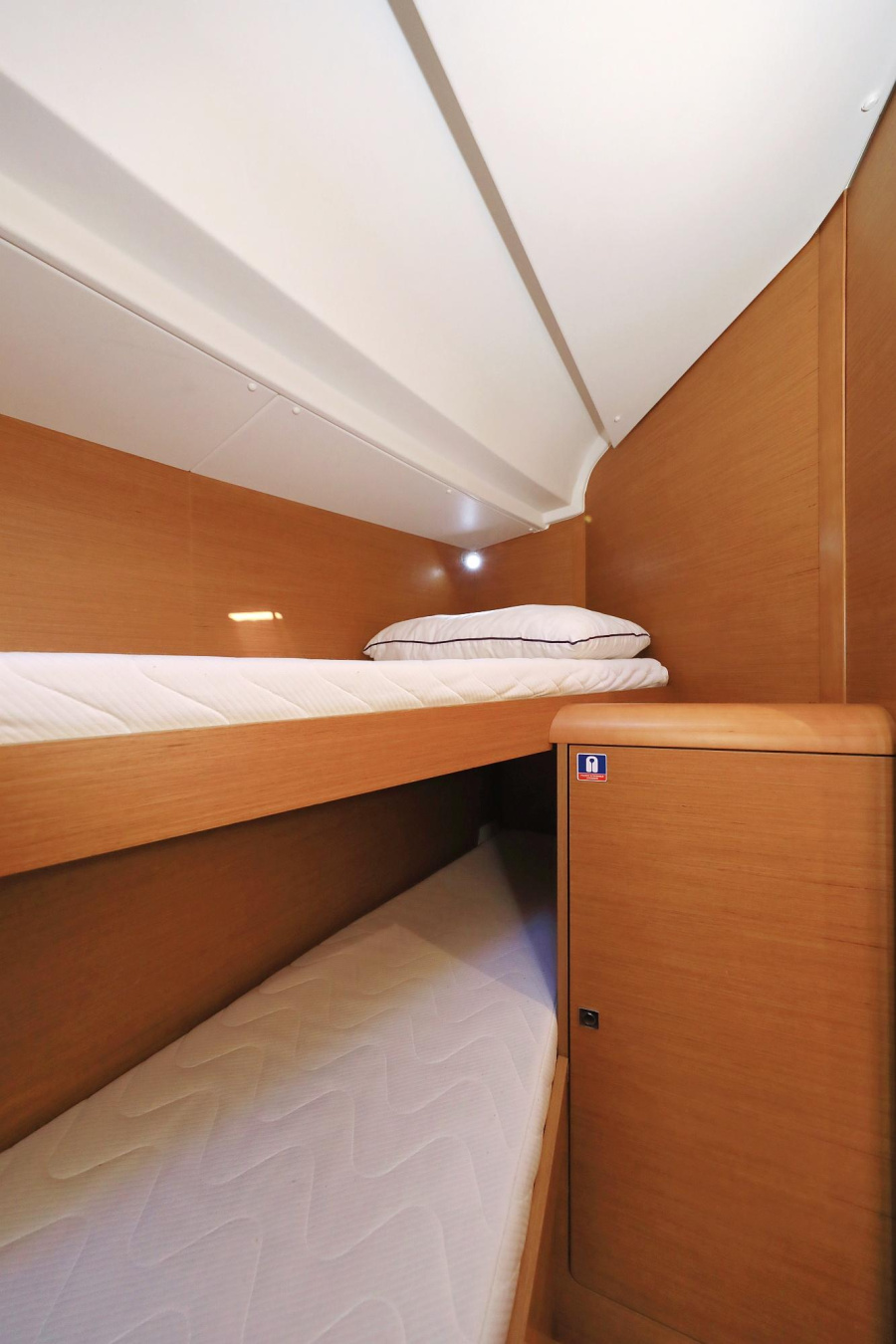 Photo #27 - Sun Odyssey 449 (Canne Bleue) in Pula - 14939