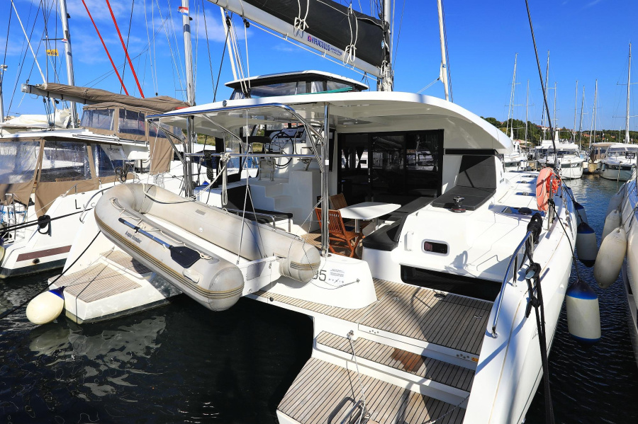 Photo #9 - Lagoon 42 (Fleur de Sel) en Pula - 14935