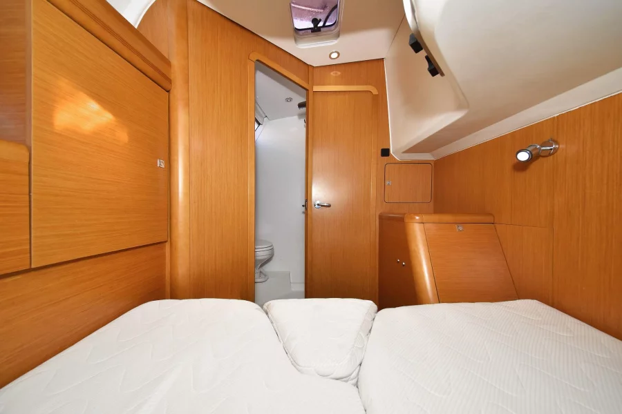 Sun Odyssey 44 i (Sveamare)  - 44