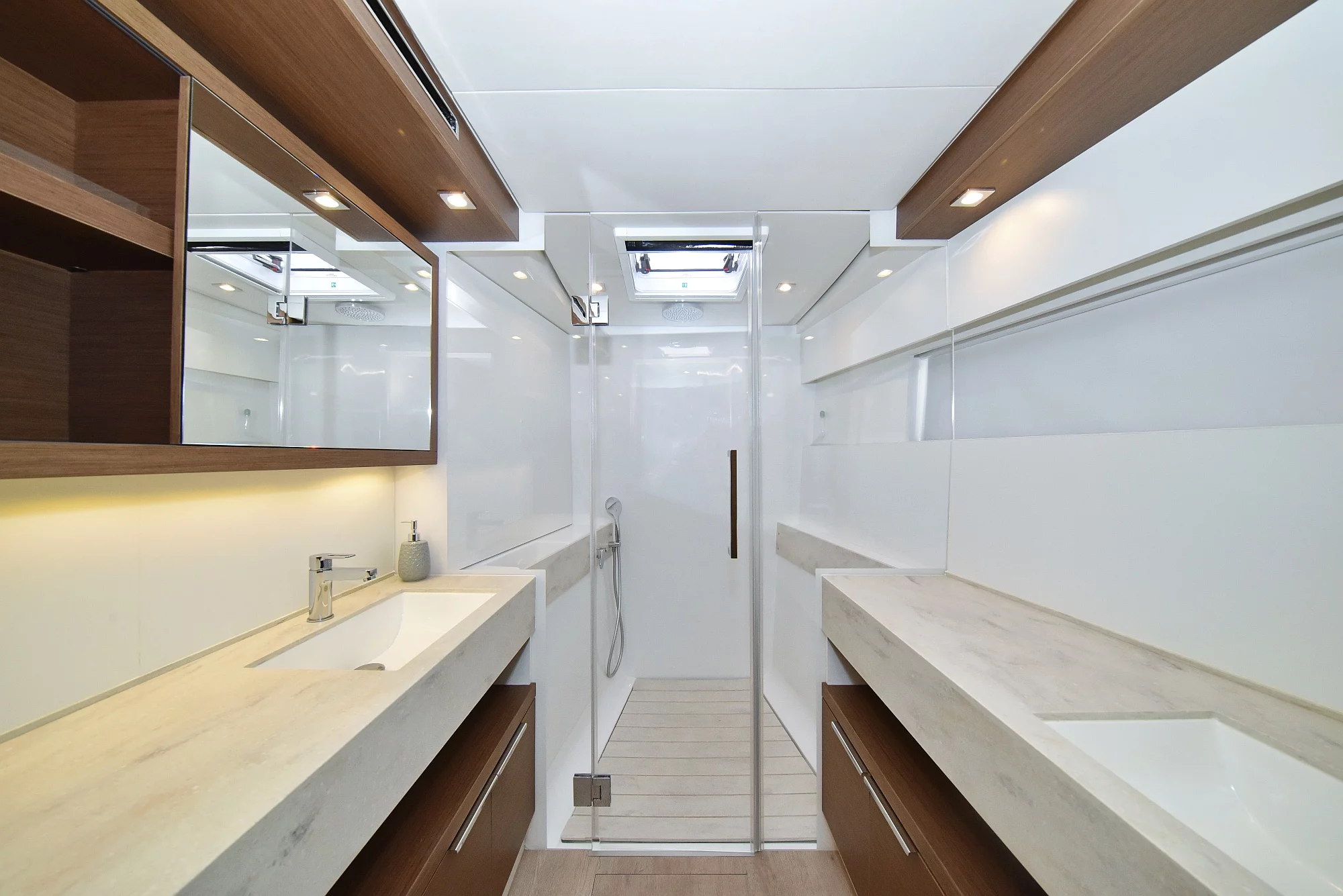 Lagoon 50- owner version (RAGNAR)  - 19