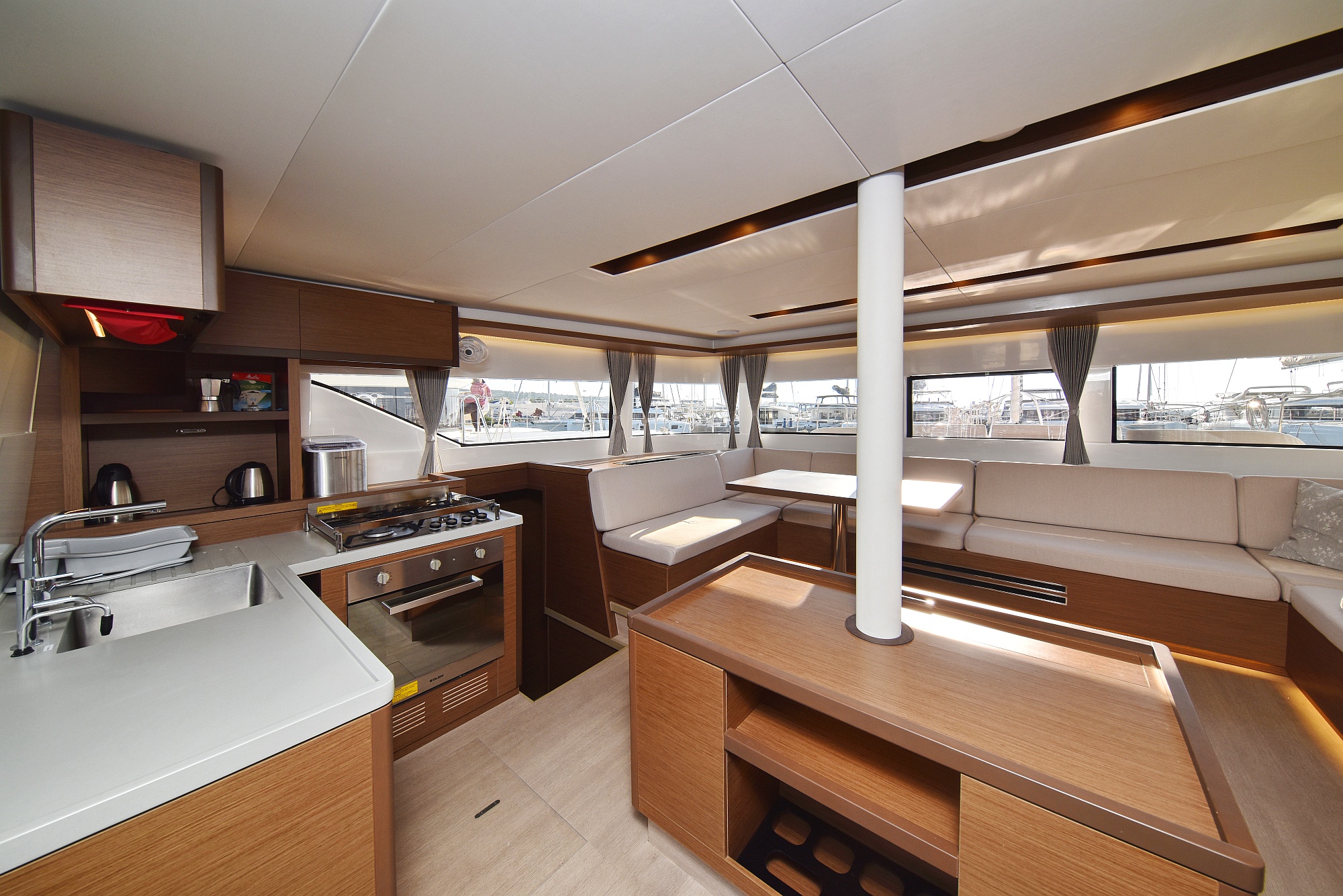 Photo #113 - Lagoon 50- owner version (RAGNAR) in Sukosan - 15475