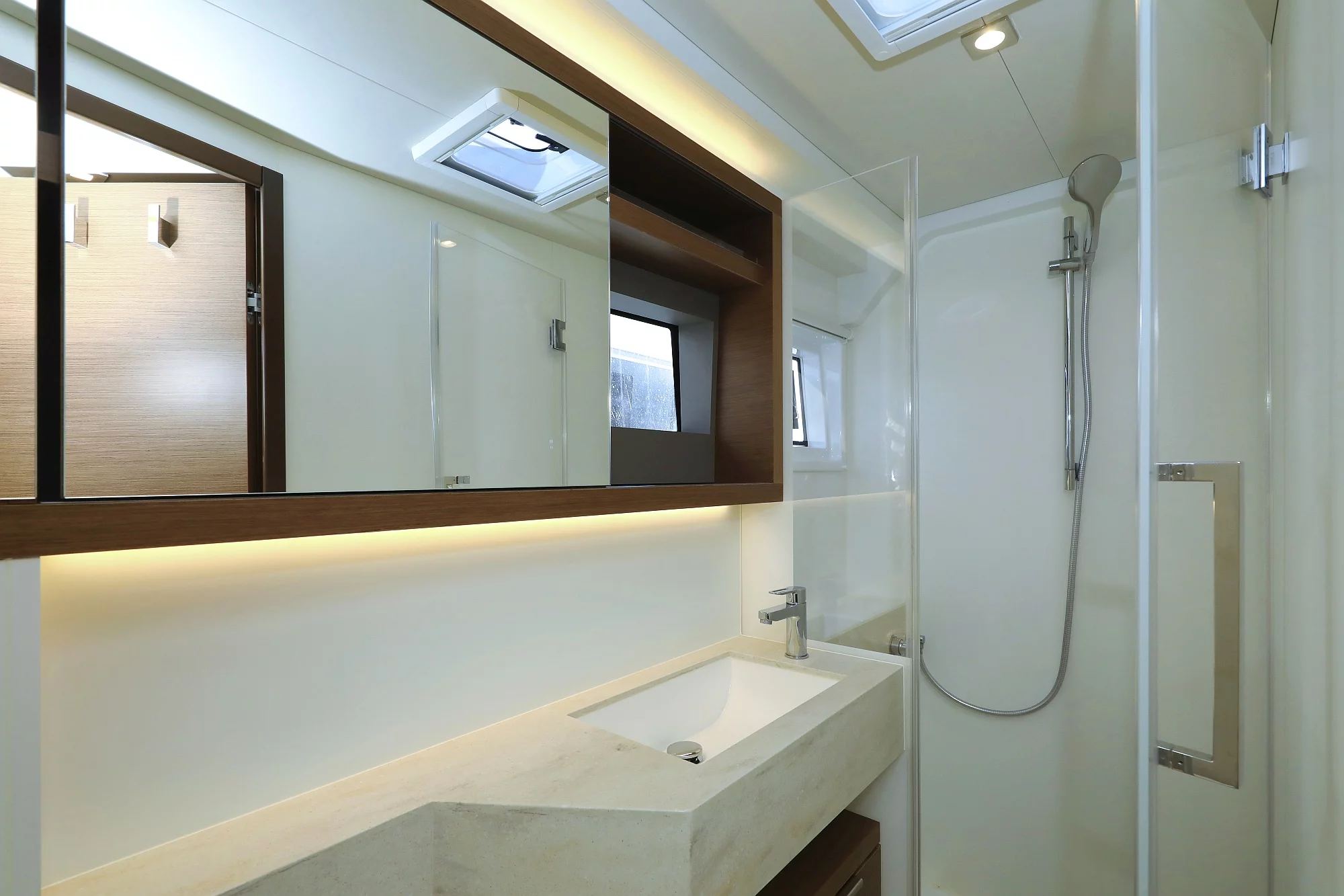 Lagoon 50- owner version (RAGNAR)  - 55