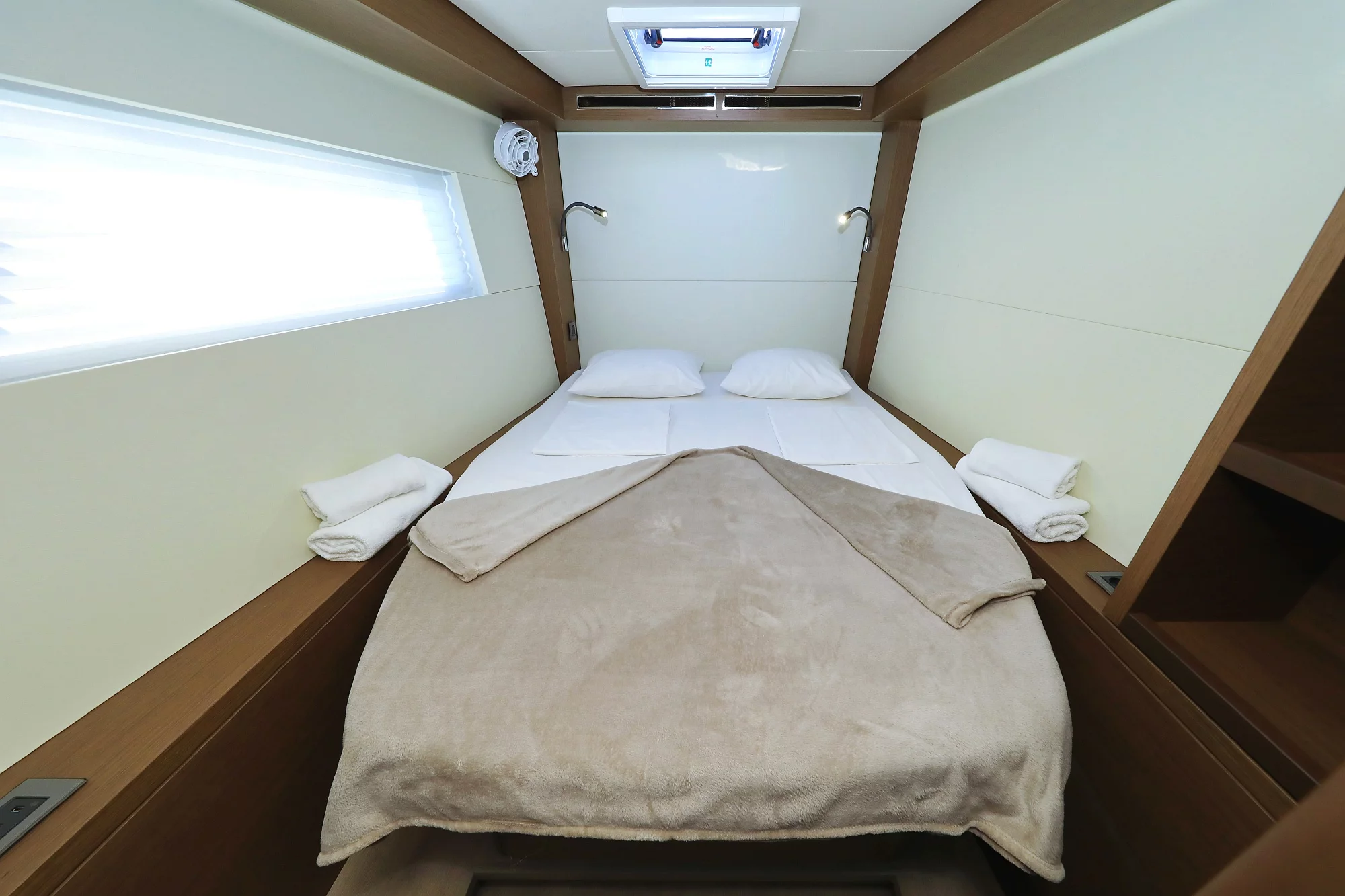 Lagoon 50- owner version (RAGNAR)  - 57