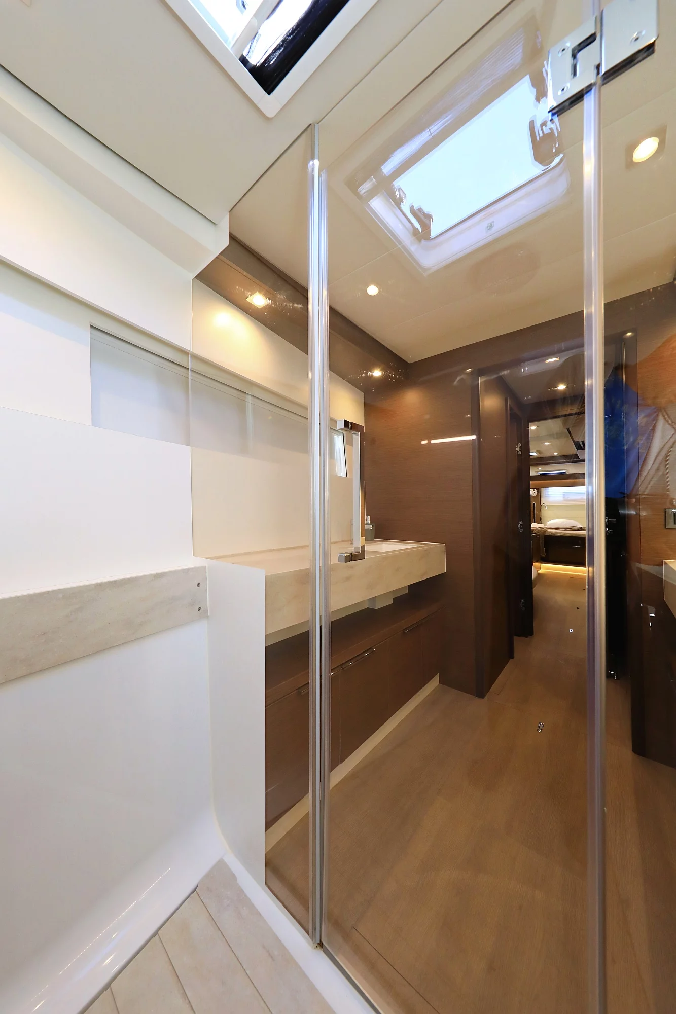 Lagoon 50- owner version (RAGNAR)  - 20