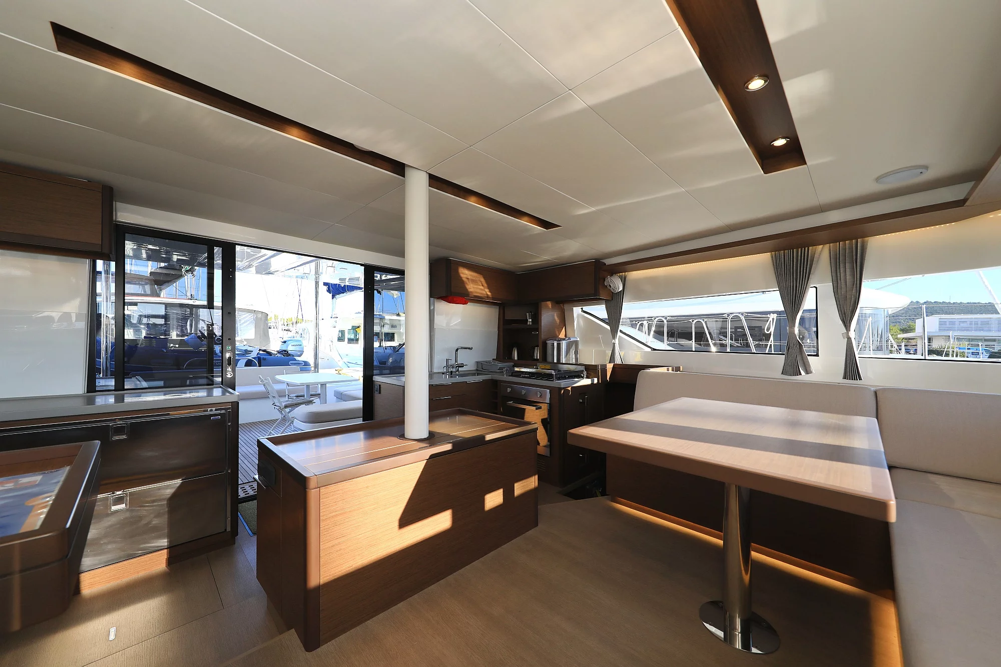Lagoon 50- owner version (RAGNAR)  - 50