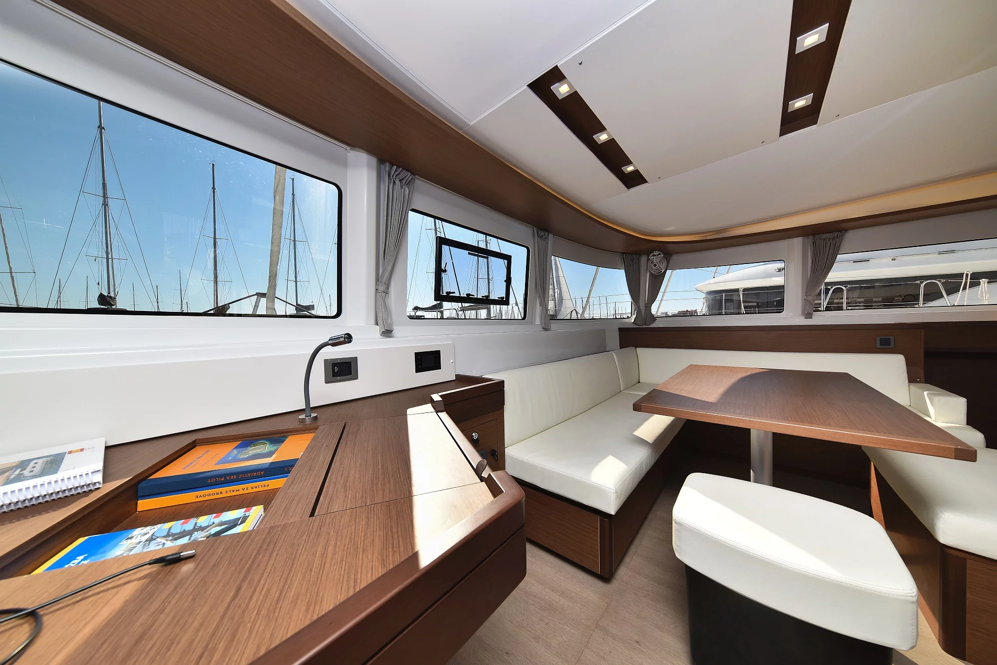 Lagoon 46 (MAJESTIC)  - 4
