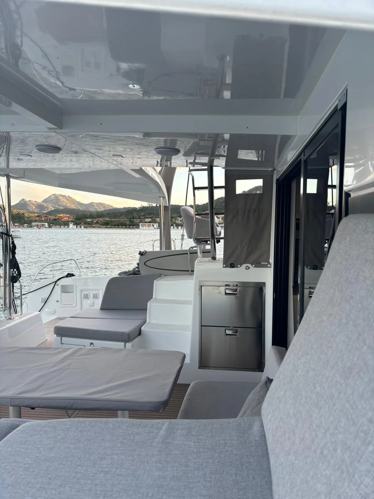 Lagoon 42 (Veryta)  - 12