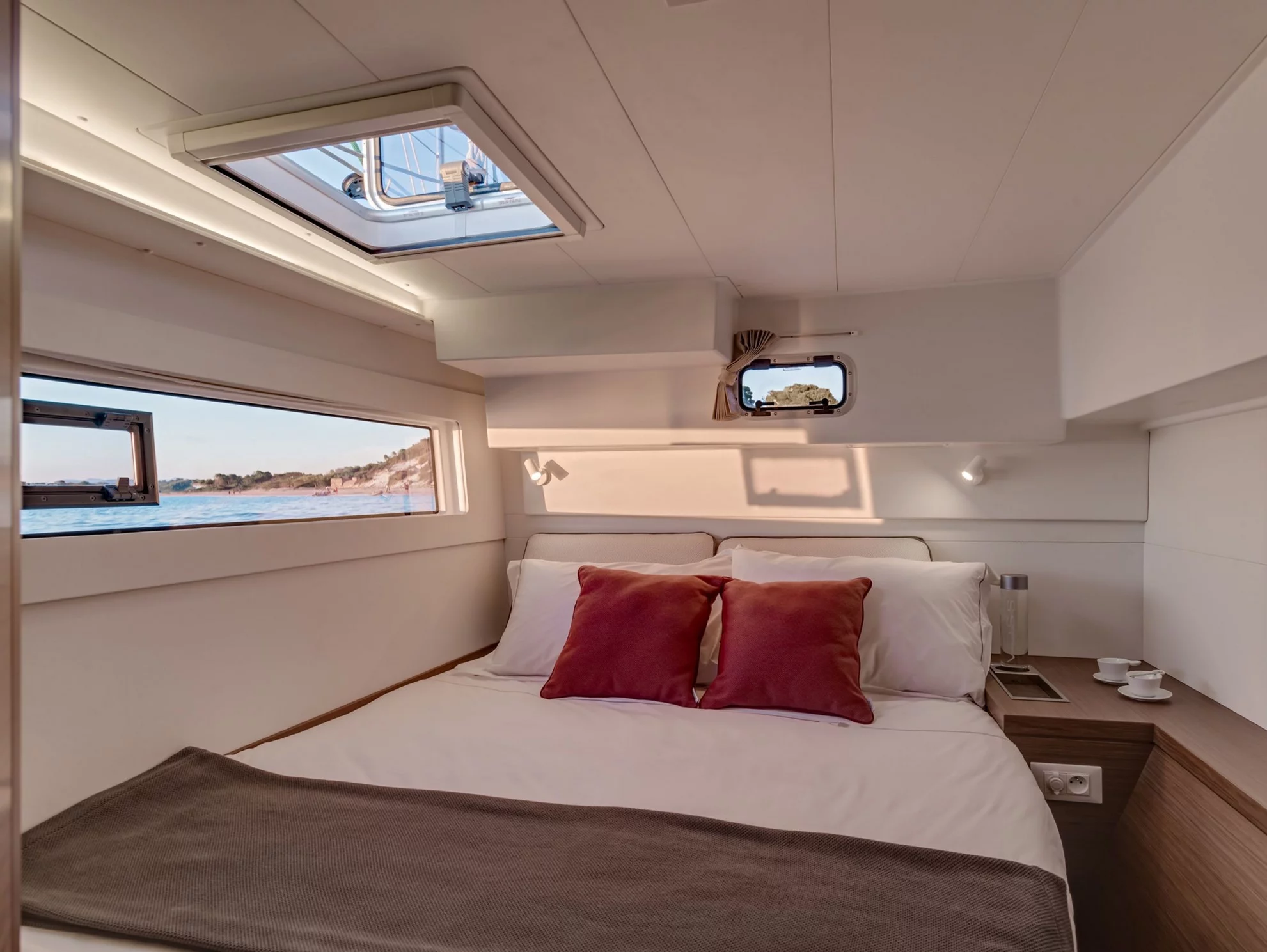 Lagoon 40 (Fratelli)  - 11