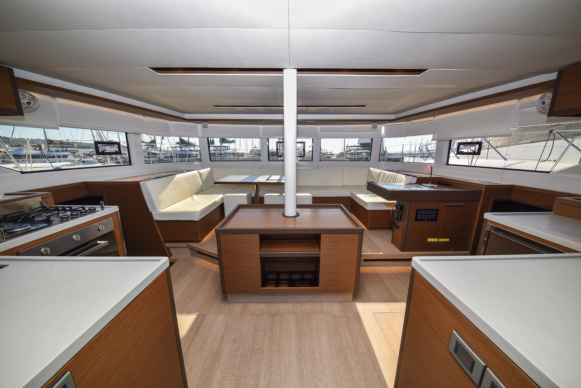 Lagoon 50 (LUX)  - 17