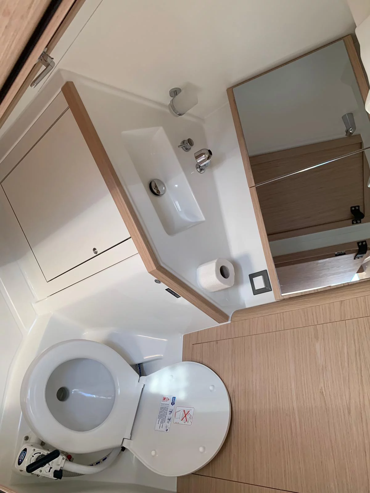 Oceanis 46.1 (LEVITAN)  - 15
