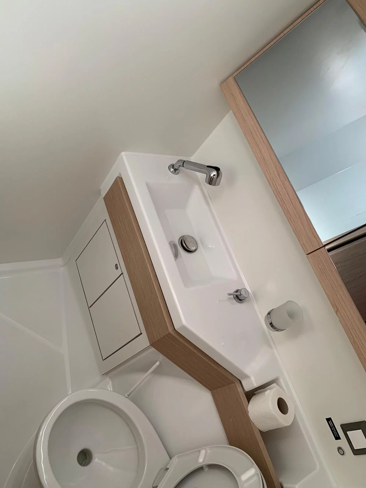 Oceanis 46.1 (LEVITAN)  - 4