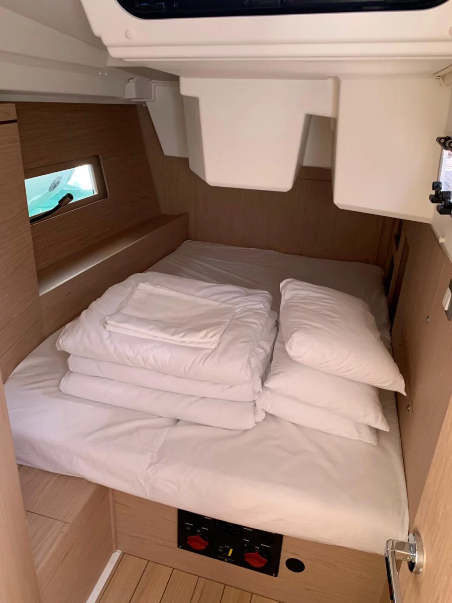 Oceanis 46.1 (LEVITAN)  - 9