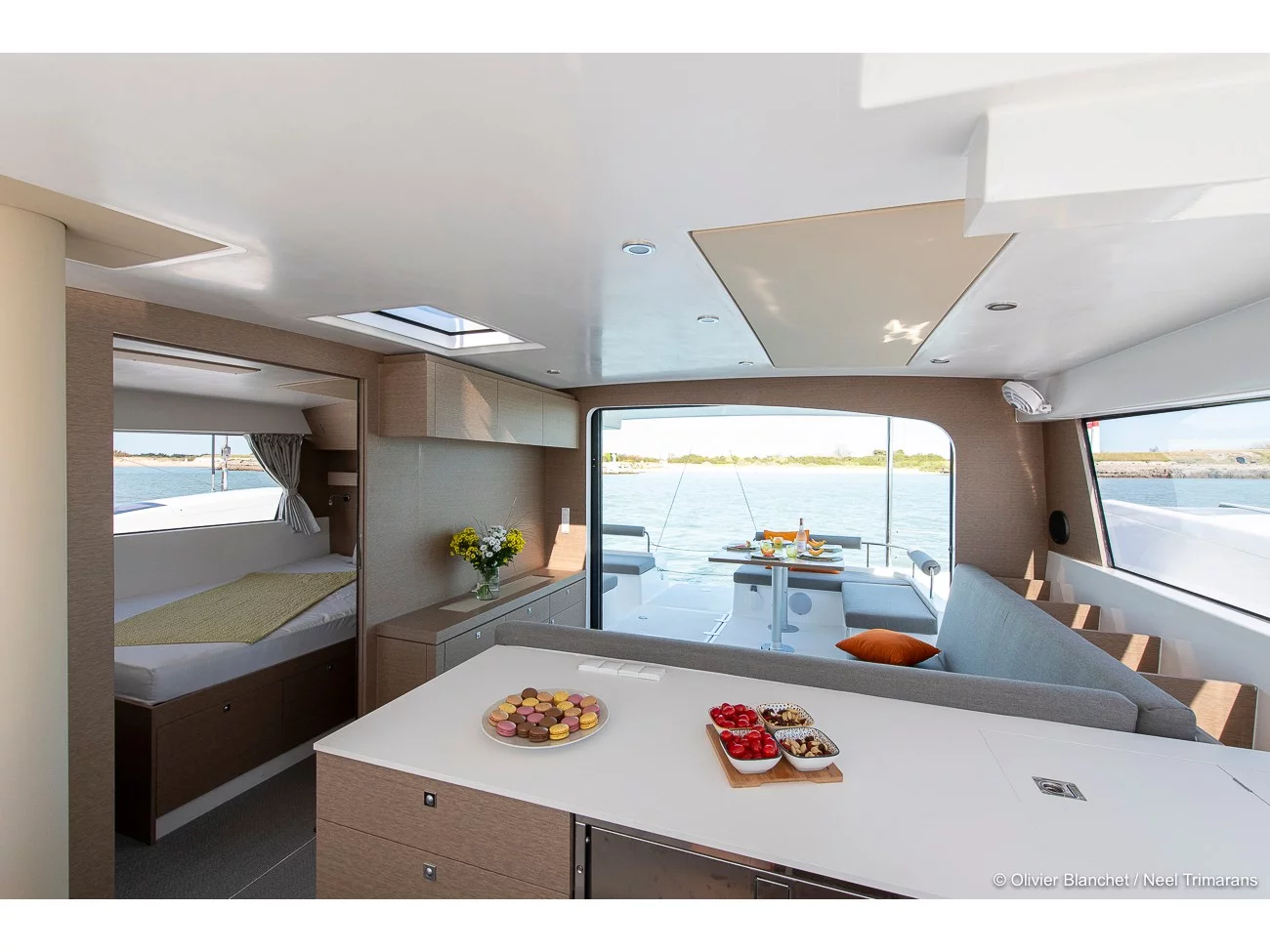 Neel 47 (Ishia) Interior image - 13