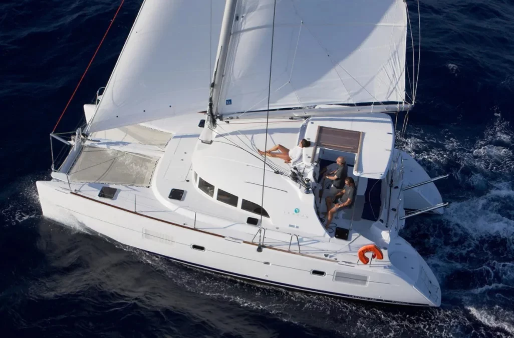 Lagoon 380 S2 (WHY KNOT)  - 4