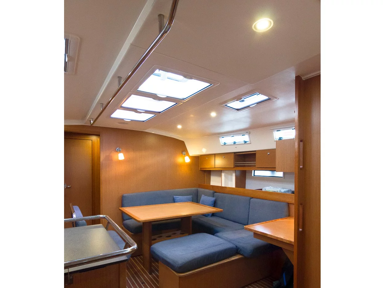 Bavaria 45 Cruiser (Akilina) Interior image - 2