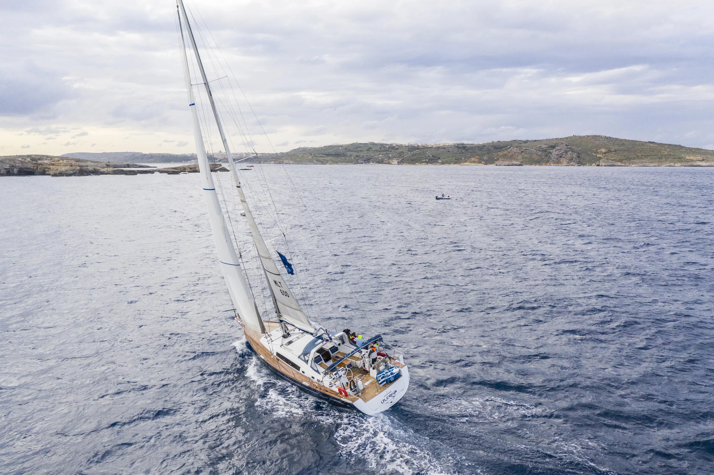 Oceanis 60 (Ultreya)  - 12