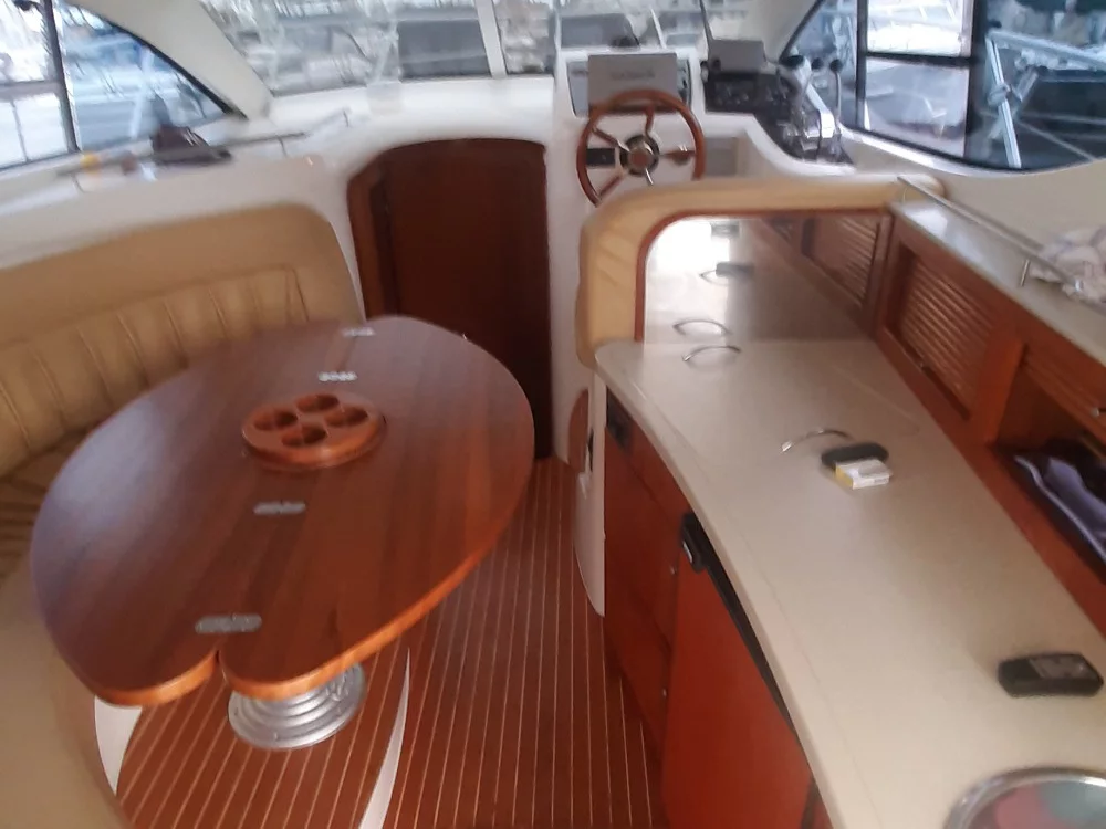 Sessa Dorado 32/36 (Norah) Interior image - 10