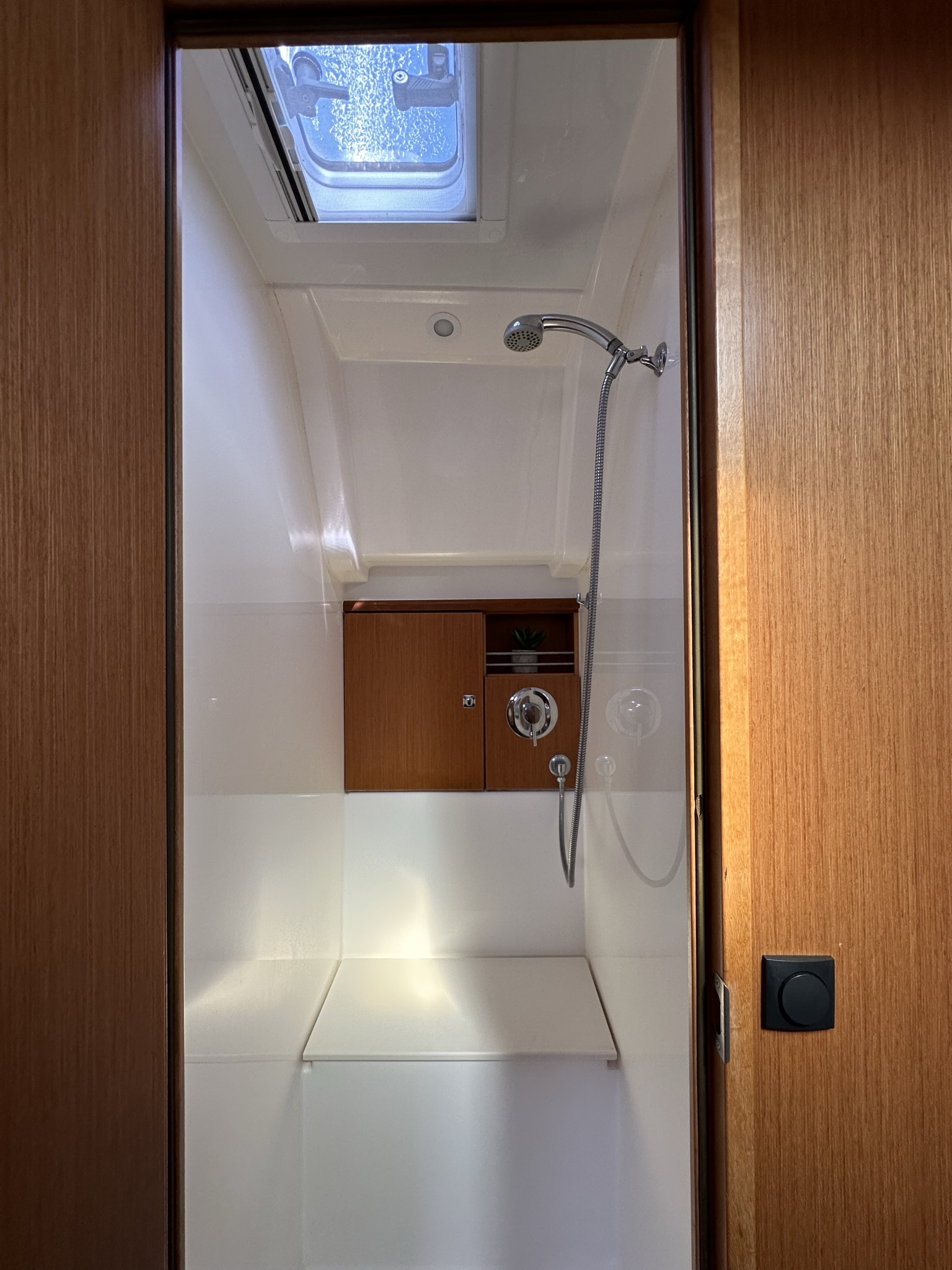 Bavaria Cruiser 51 — photo 8