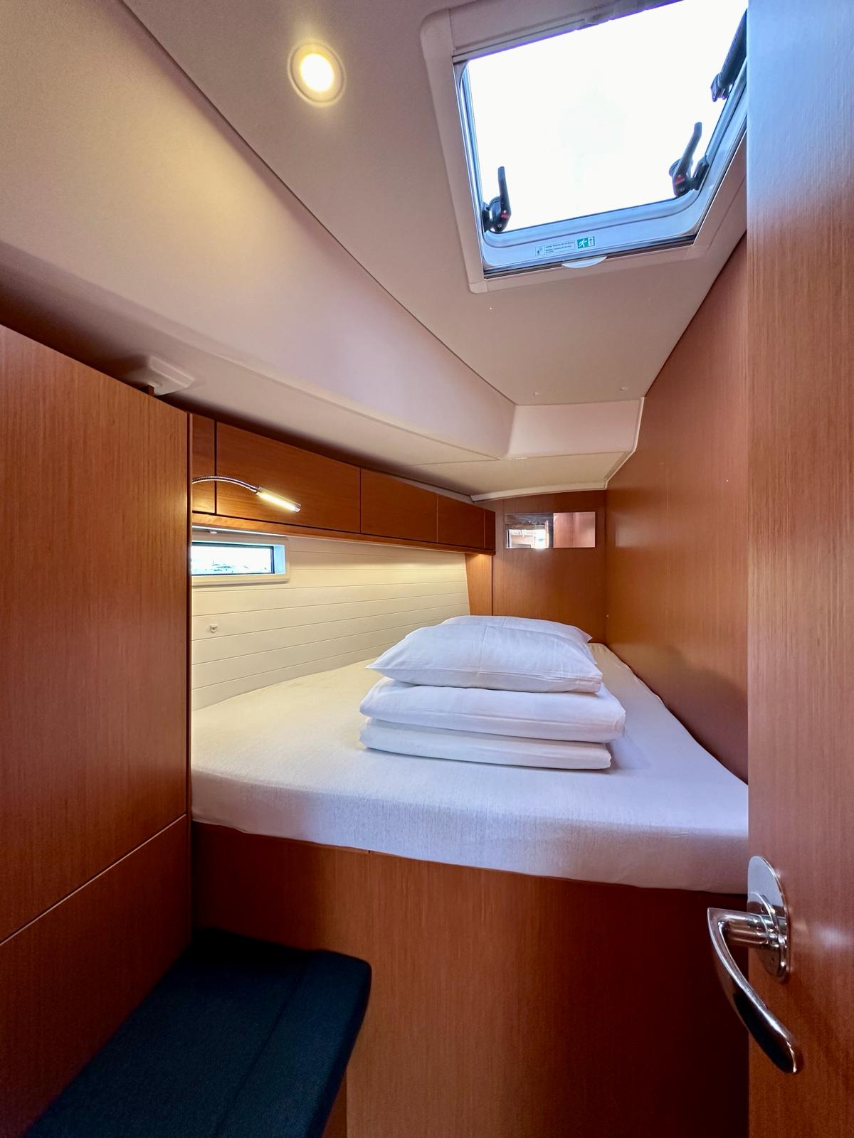 Bavaria Cruiser 46 — photo 16