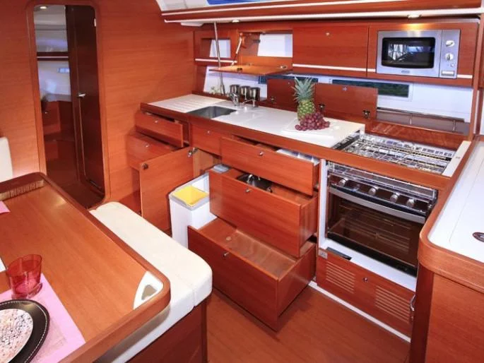 Dufour 445 Grand Large (Pyrrha) Interior image - 27