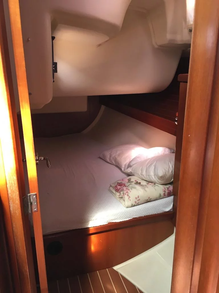 Dufour 425 (Surprise) rear cabin - 3