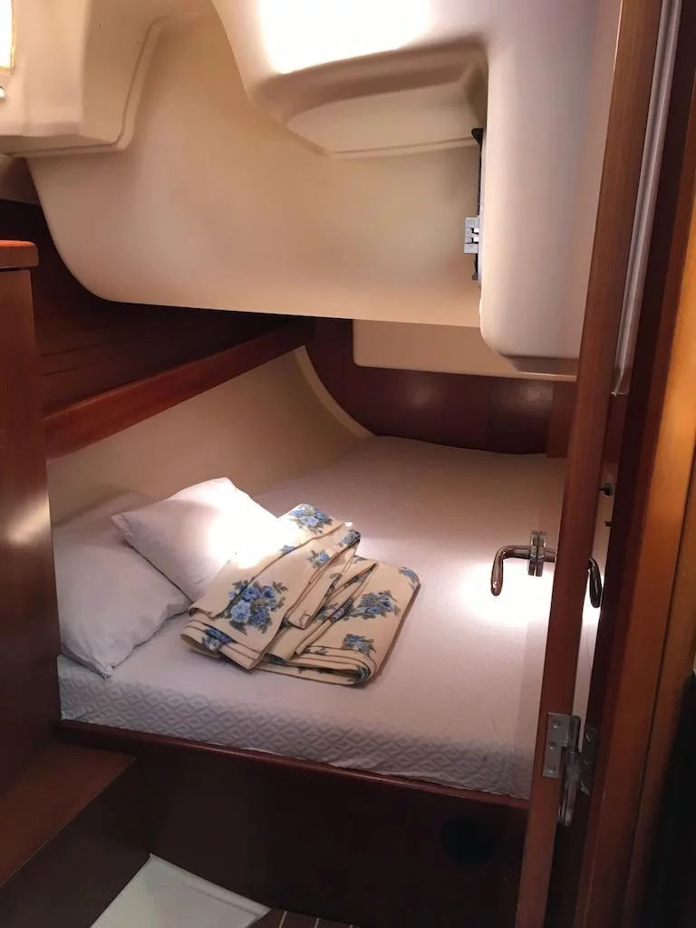 Dufour 425 (Surprise) rear cabin - 7