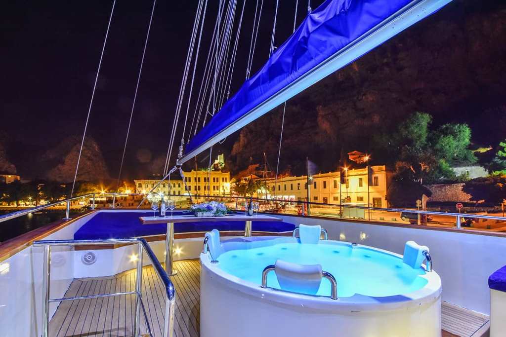 Photo #13 - Gulet (Saint Luca) en Split - 14066