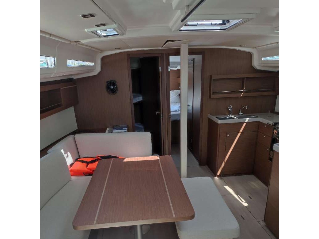 Photo #3 - Oceanis 40.1 (Surya) en Corfou - 14369