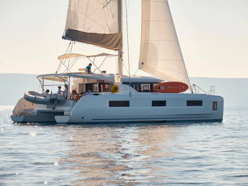 Lagoon 46 NEW (LUNA) Main image - 0