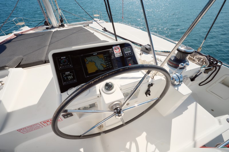 Lagoon 450 — photo 6