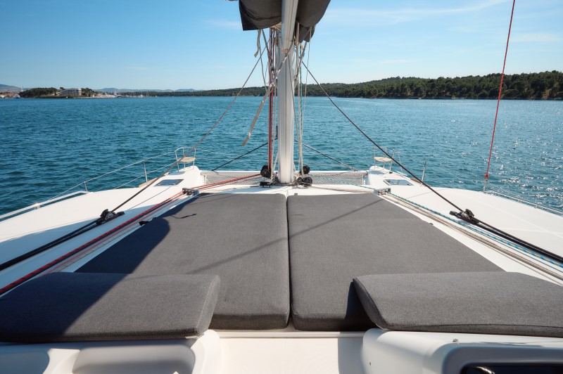 Lagoon 450 — photo 29