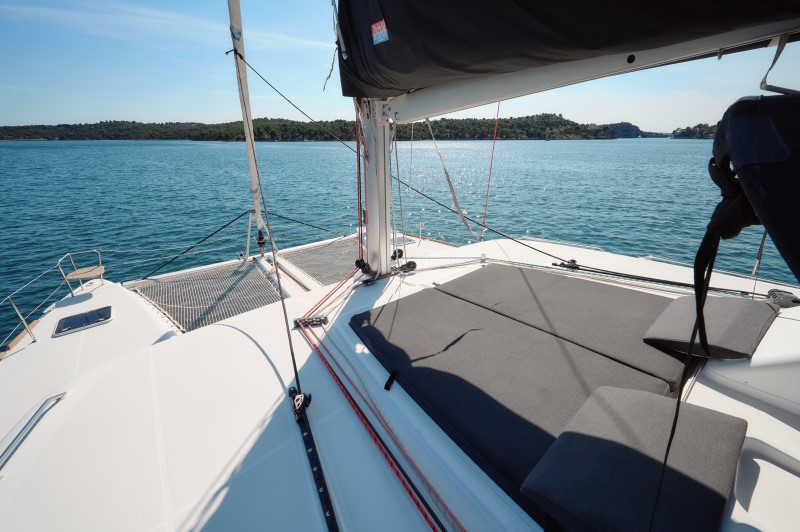 Lagoon 450 — photo 51